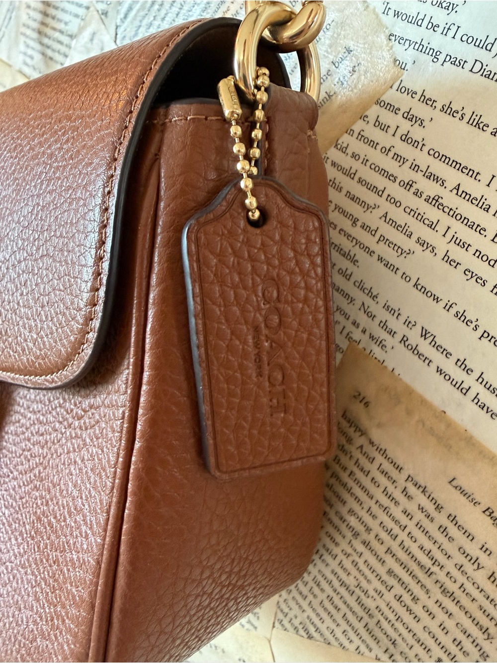 Coach Amelia Saddle Crossbody Bag- Pebbled Leather- Saddle Brown/Gold Hardware - Picture 4 of 10